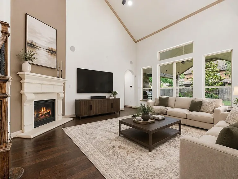 2719 Indigo Manor Ln — Photo 2