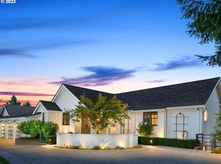 13084 Amber Pl, Lake Oswego, OR 97034