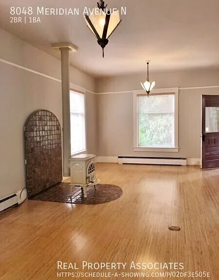 8048 Meridian Ave N — Photo 5
