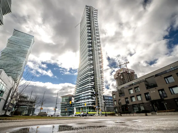 505 Webb Dr #1505, Mississauga, ON L5B 0K7