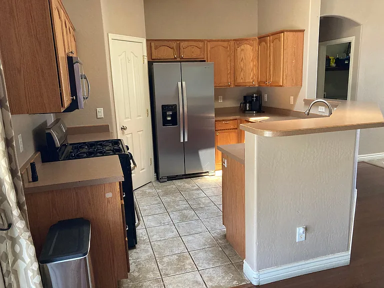 5652 N Bronco Ln — Photo 8