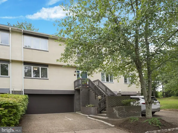 19 Exeter Ct, Princeton, NJ 08540