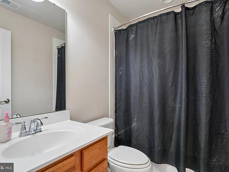 14315 Devinger Pl — Photo 18