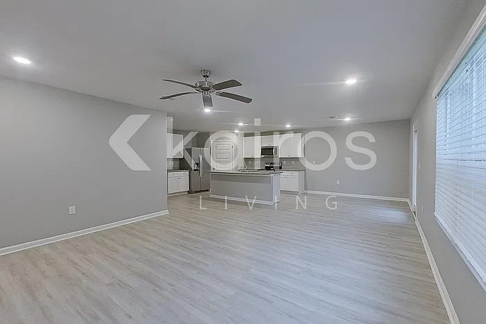 4694 Malay Cir — Photo 6