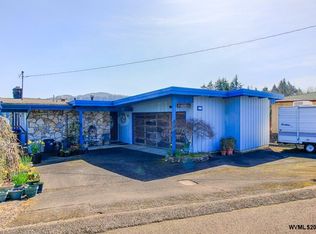 3238 NE 30th Dr, Lincoln City, OR