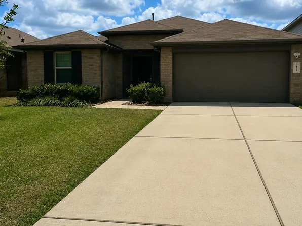 40510 Birch Shadows Ct, Magnolia, TX 77354