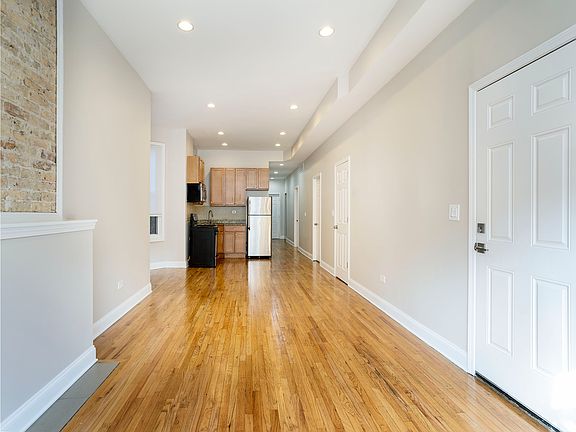 4th image of 1306 S Fairfield Ave APT 2