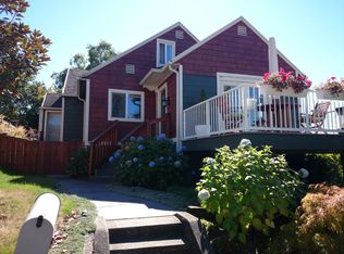 3703 S Court St, Seattle, WA 98144