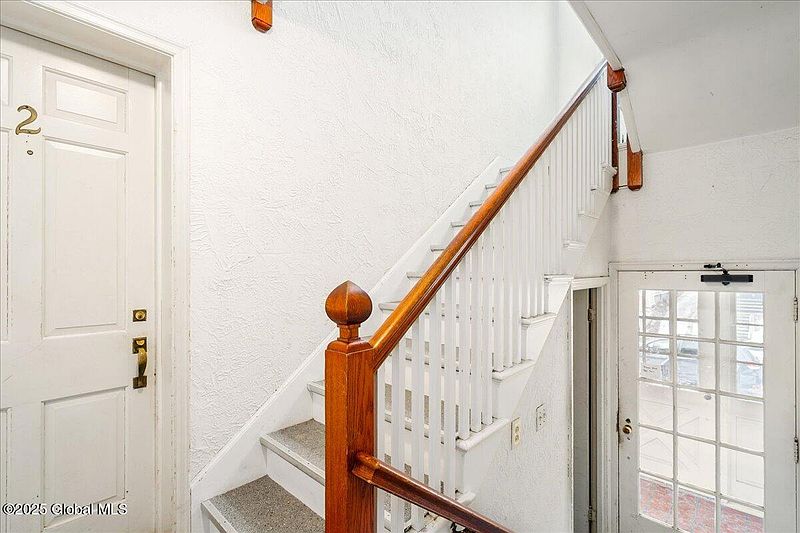 5th image of 700 Morris Street