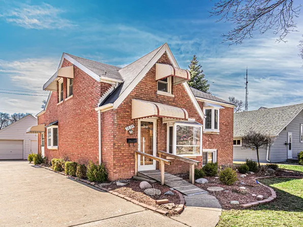 7825 W 66th Pl, Summit Argo, IL 60501