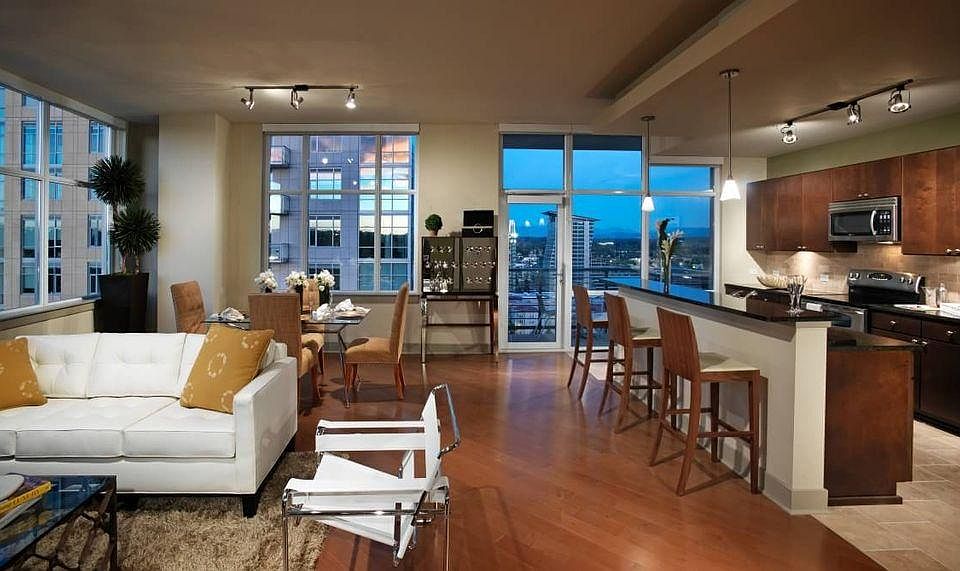 1st image of 10710 NE 10th St APT 804