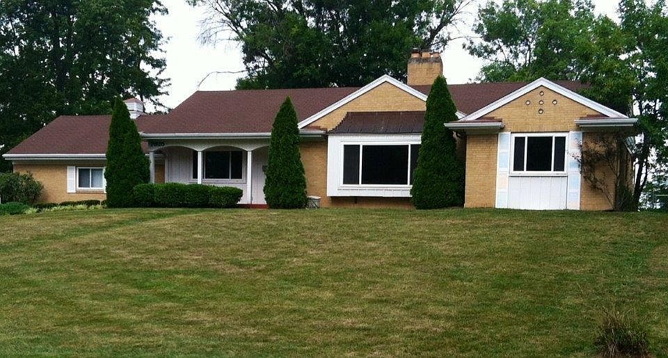 1st image of 7925 Sagamore Dr