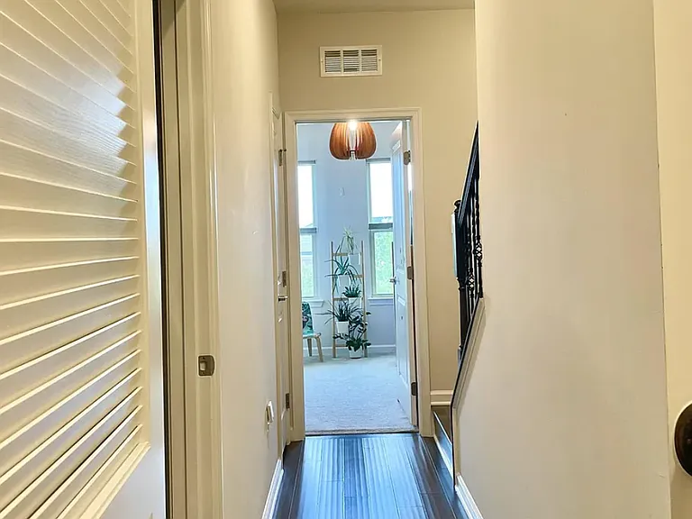 3634 Commodore Joshua Barney Dr NE — Photo 23