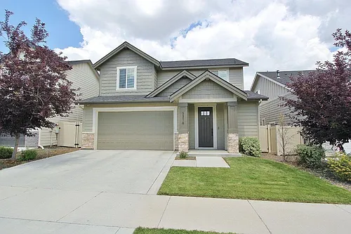 3316 E Girdner Dr Photo 1