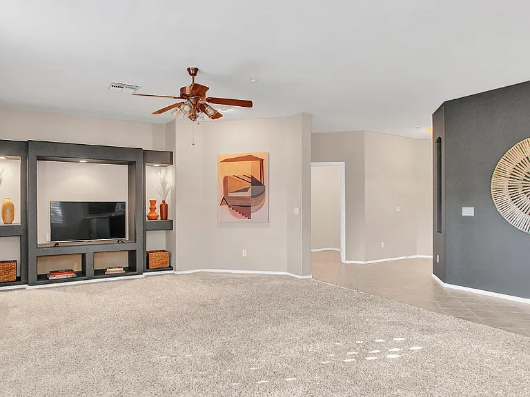 15839 N 74th Ave — Photo 9
