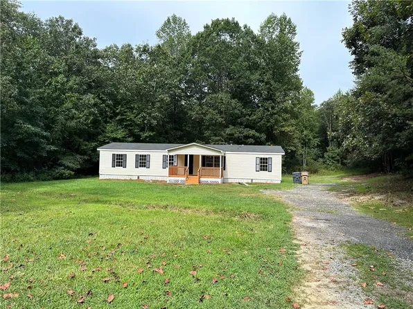 89 Mount Zion Church Rd, Murrayville, GA 30564