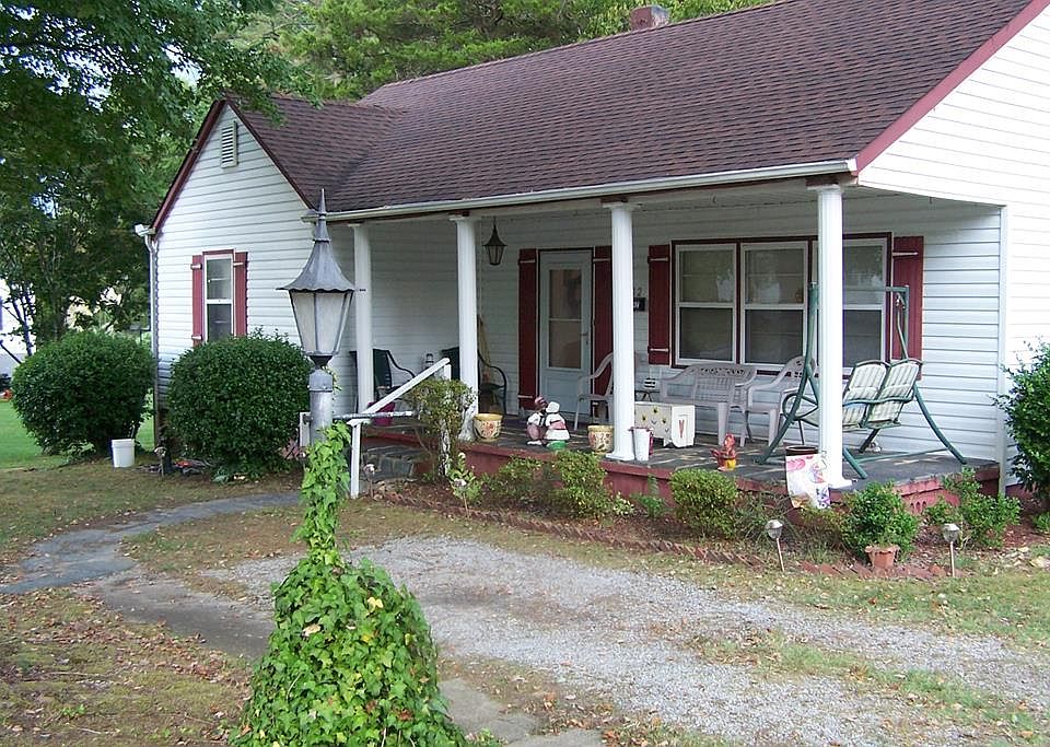 1st image of 802 Westover Ave