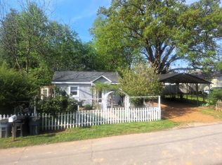108 Weaver St, Decherd, TN 37324