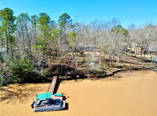 23 Crystal Lake Ct, Iva, SC 29655