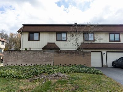 9956 Johnnycake Ridge Rd, Painesville, OH, 44077