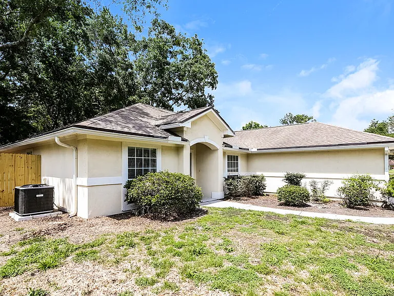 1125 Arcaro Ct — Photo 3