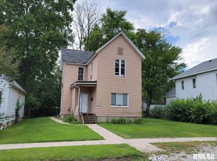 1127 N 12th St, Springfield, IL 62702