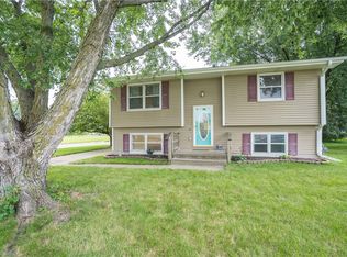 704 NE 7th St, Grimes, IA 50111