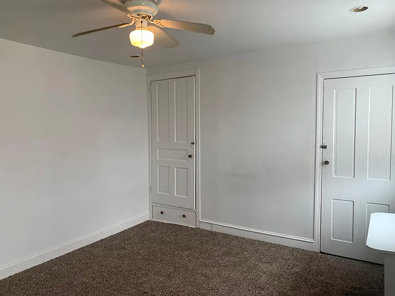 914 S 19th St #3 — Photo 13