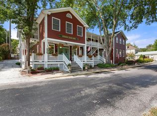 15 Mill St, Elsah, IL 62028