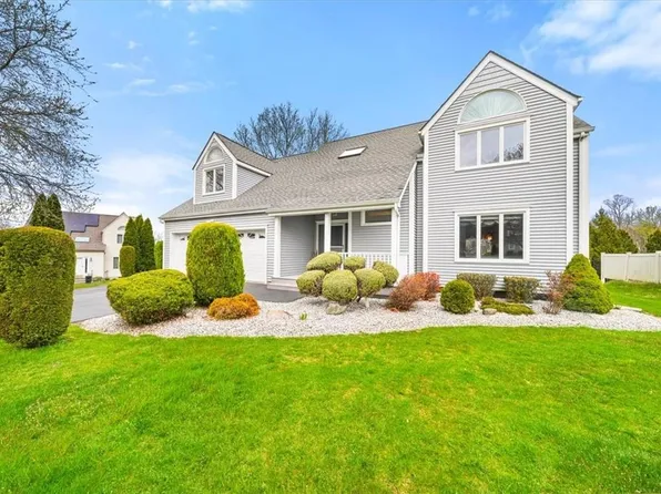 3058 Ferncrest Drive, Yorktown Heights, NY 10598