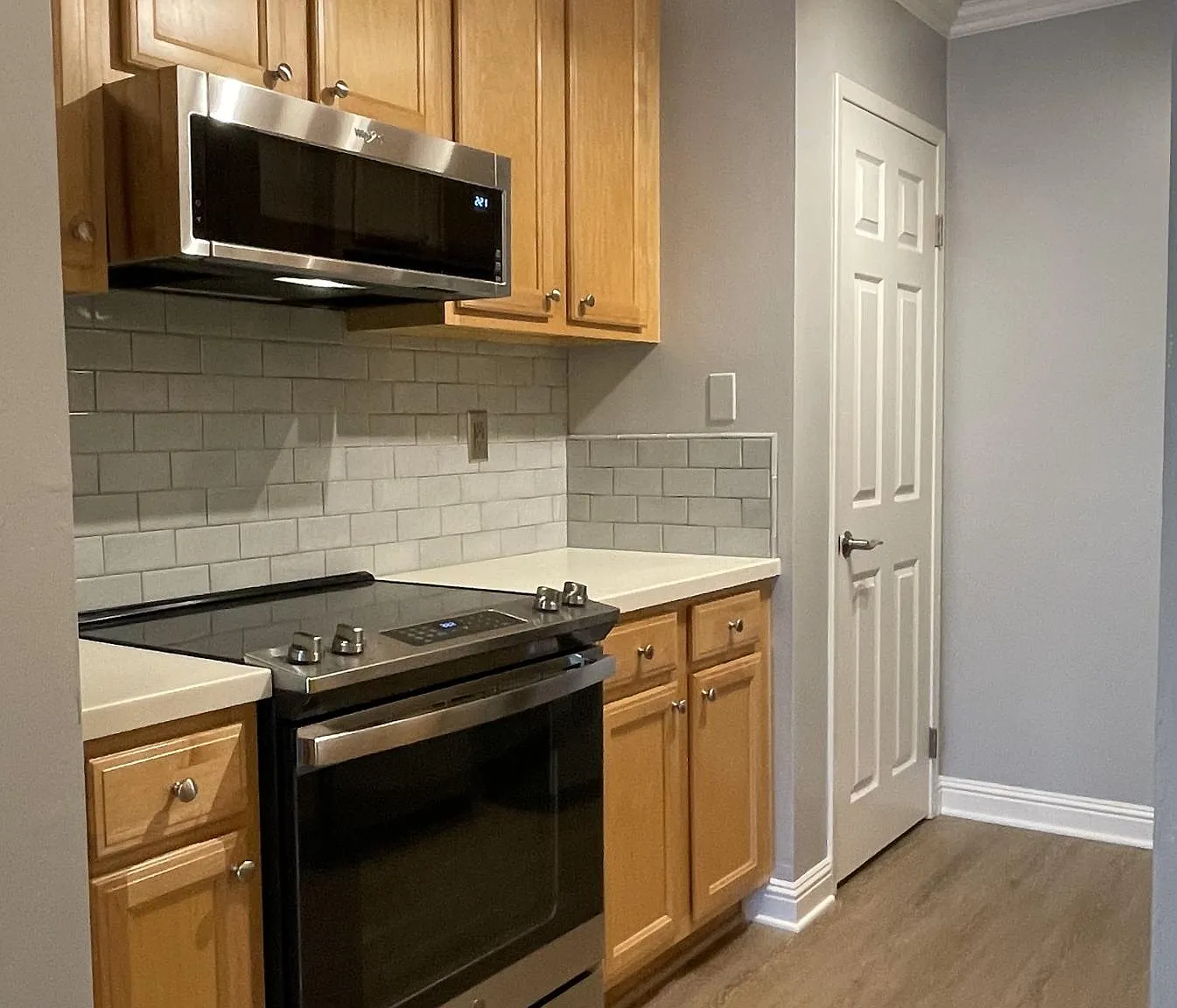 715 Laurel Ave — Photo 4