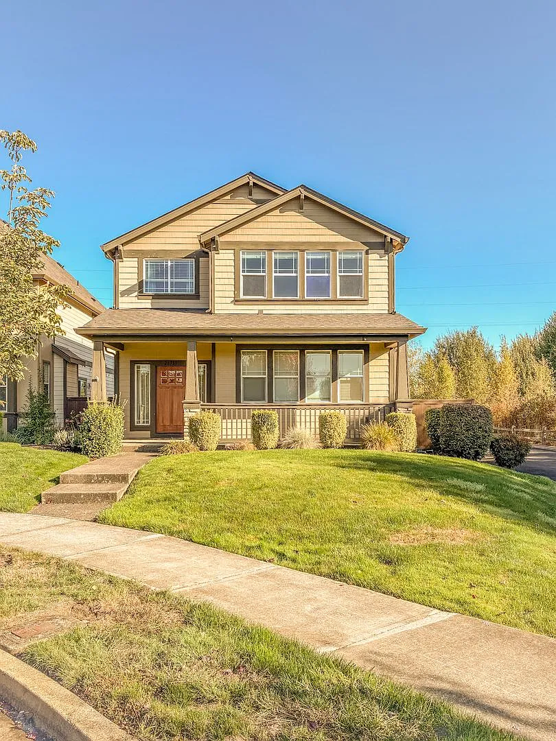 North Plains 4 Bedroom 2.5 Bath Home Available !! — Photo 4