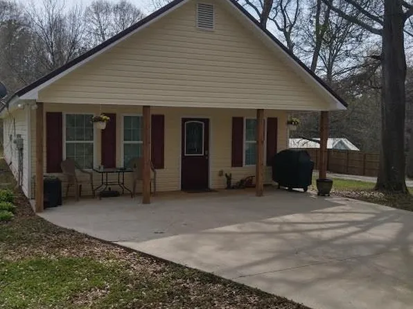 178 Whooping Creek Church Rd, Carrollton, GA 30116