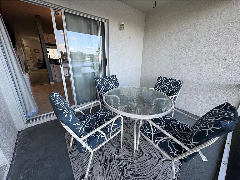 4540 Runabout Way — Photo 8