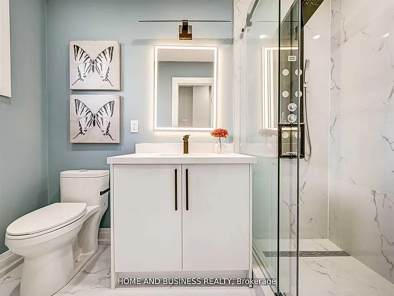 470 Louis Dr #UPPER — Photo 8
