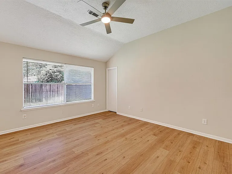 16514 Camino Del Sol Dr — Photo 30