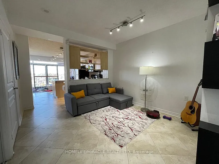 200 Burnhamthorpe Rd E #1202 — Photo 3