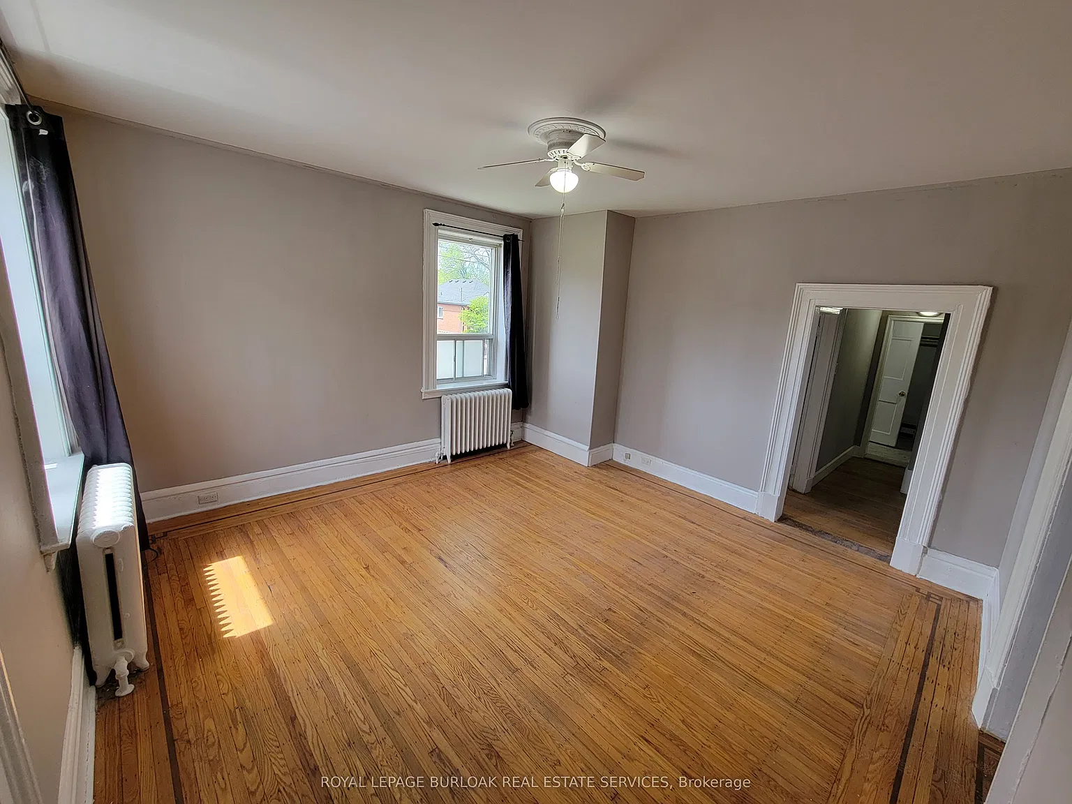 303 E 19th St — Photo 3