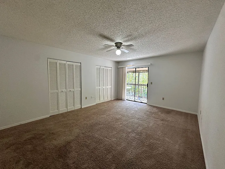 69 Village Dr — Photo 13