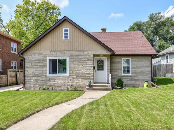 6328 38th AVENUE, Kenosha, WI 53142