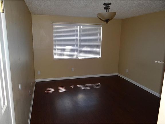 5th image of 16005 Woodpine Dr