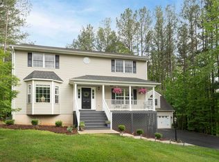 70 Magnolia Ct, Barboursville, VA 22923