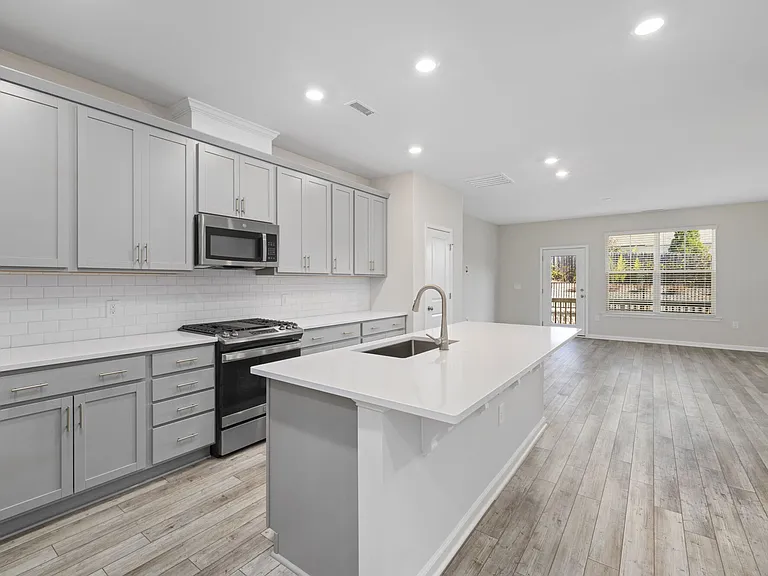 Abode Kerr Ridge — Photo 15