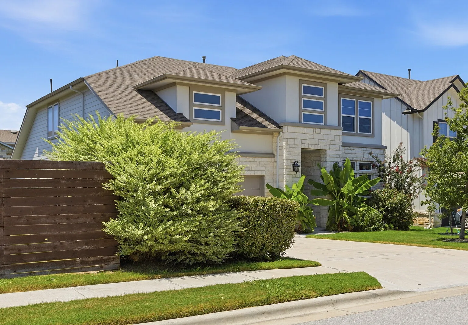 4 bed, 3.5 bath, 2817 sqft, $4,000 — Photo 4