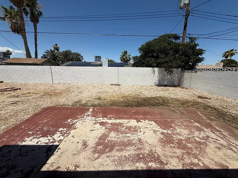 5908 Carmen Blvd — Photo 16