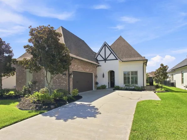 3743 Gray Willow Dr, Lake Charles, LA 70605
