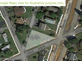 197 & 199 N Fairfax Blvd, Ranson, WV 25438