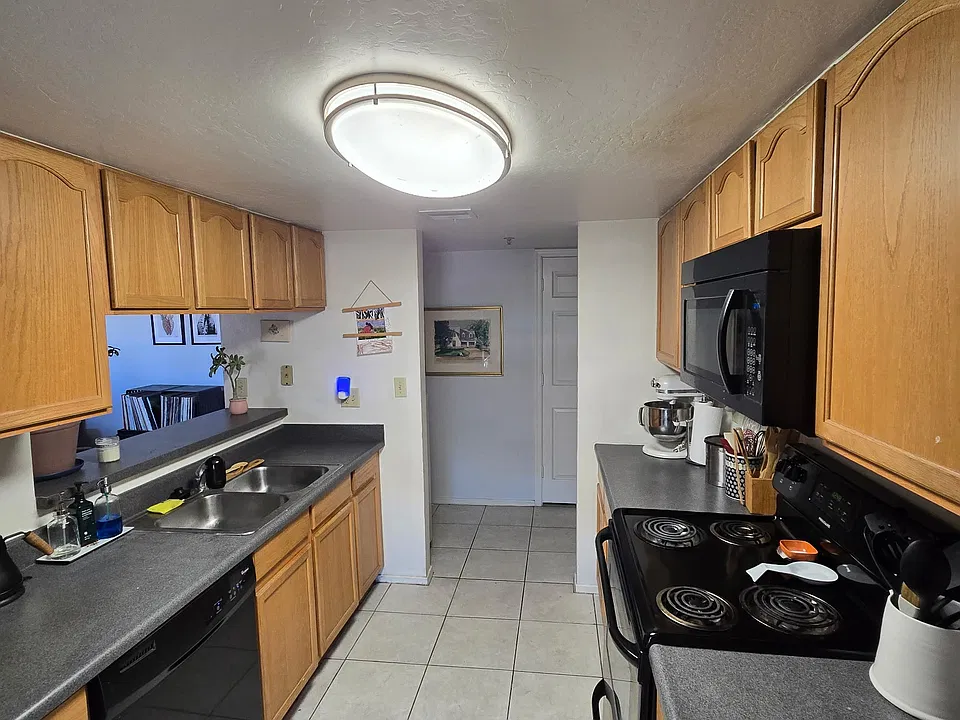 7510 E Thomas Rd #313