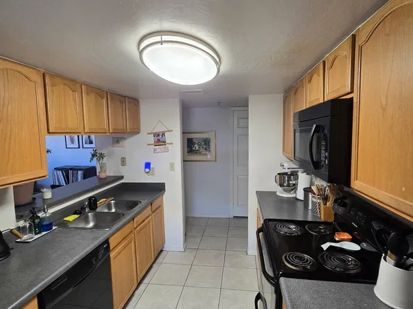 7510 E Thomas Rd, Scottsdale, AZ