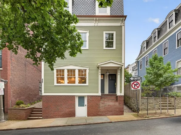 115 High St #1, Charlestown, MA 02129